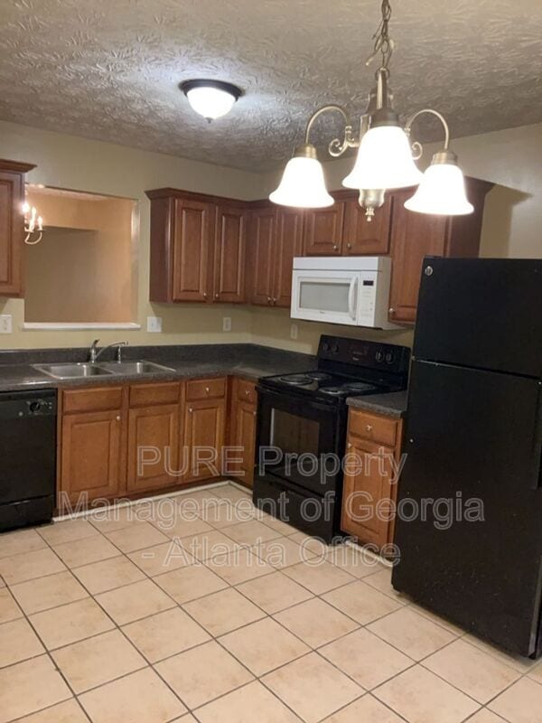 Building Photo - 3525 Waldrop Trail