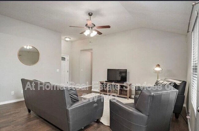 Building Photo - 4517 W Brownstone Trace