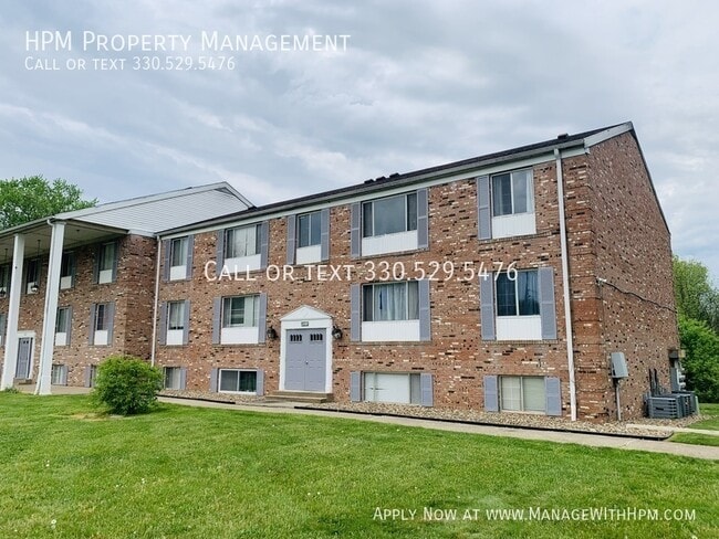 Building Photo - 4231 Middlebranch Ave NE