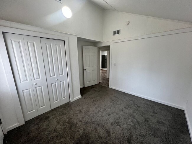 Building Photo - Cozy 3 Bed, 1 Bath Ranch – Move-In Ready!