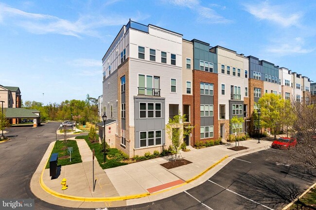 Building Photo - 2612 Neabsco Common Pl