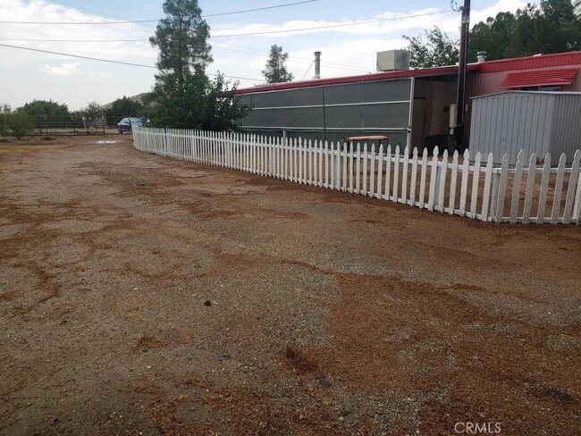 Building Photo - 9857 Avenal St