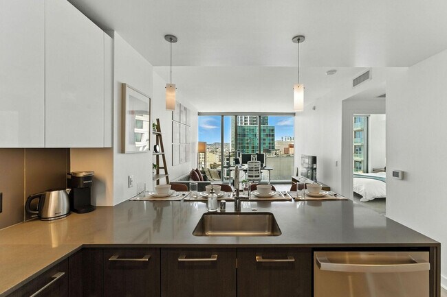 Building Photo - 399 Fremont St