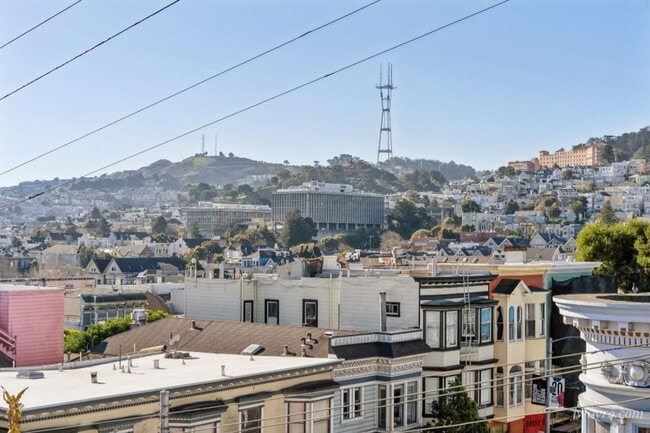 Building Photo - 312 Fillmore St