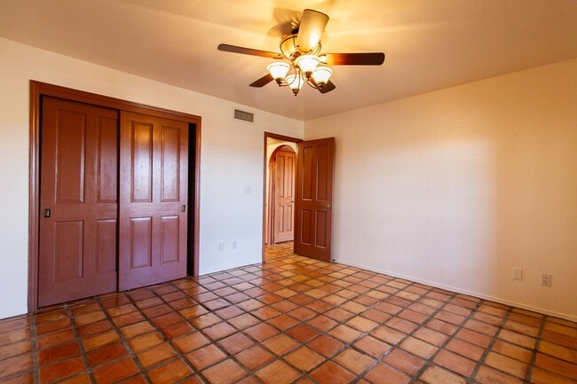 Building Photo - Fountain Hills 3 bedroom condo with Amazing Views of Four Peaks & Fountain