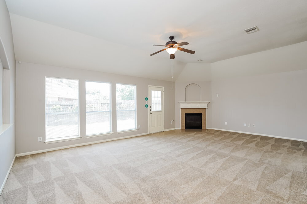 Building Photo - 26019 Chapman Falls Dr