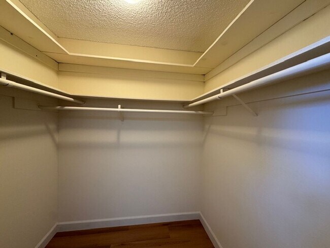 Building Photo - Wonderful single level home in Moraga-grea...