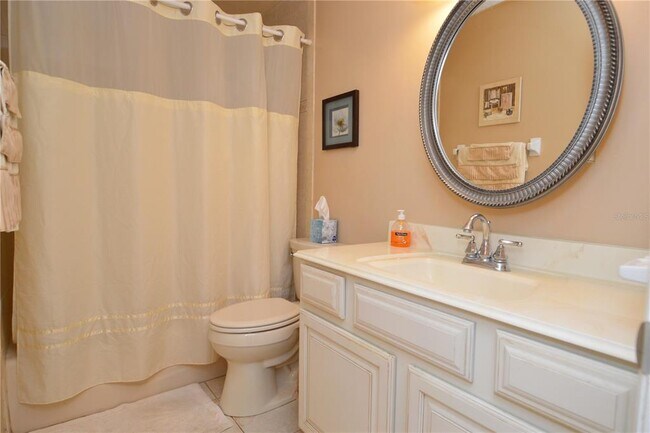Building Photo - 5245 Coquina Key Dr SE