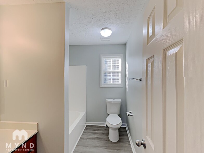 Building Photo - 263 Olde Lexington Pass