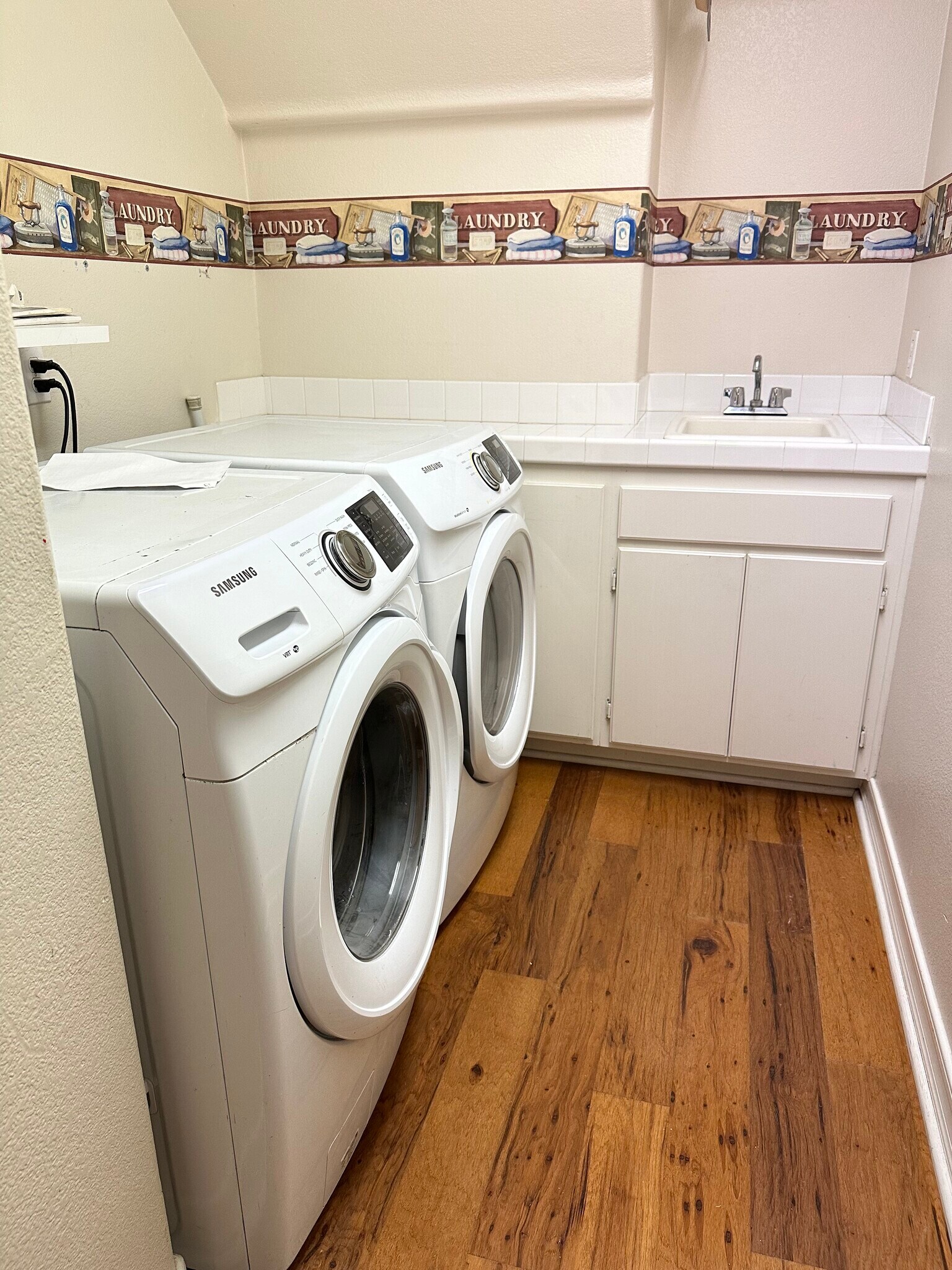 Building Photo - 5504 Foxtail Loop