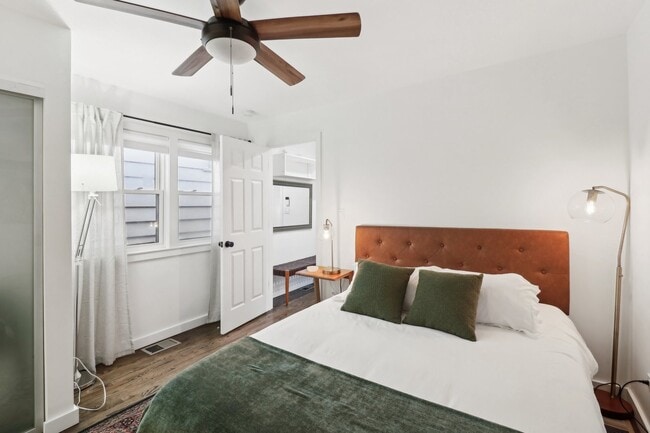 Building Photo - 3008 N Spaulding Ave