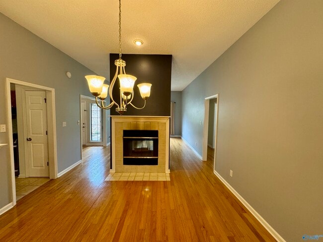 Building Photo - 129 Telluride Dr