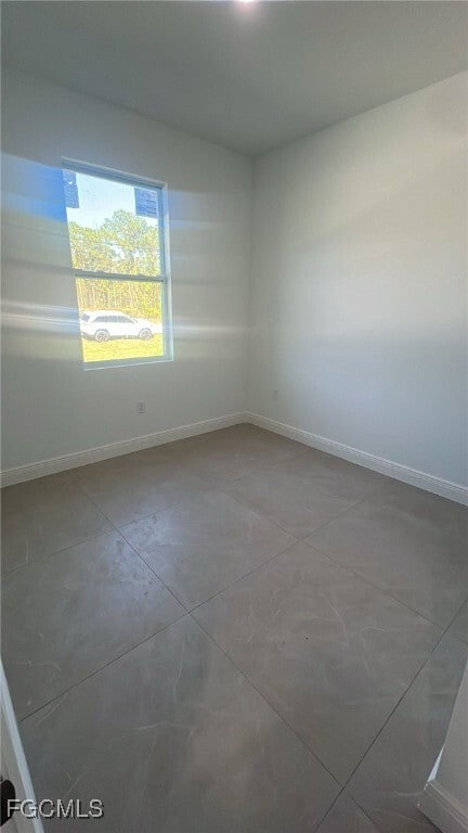 Building Photo - 8753 Buckingham Rd