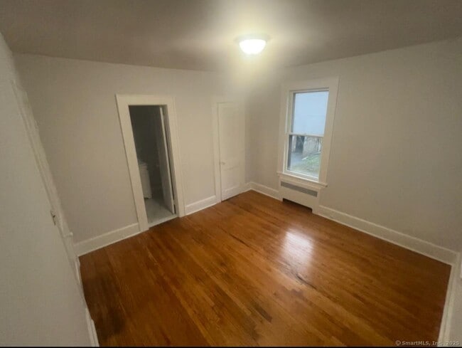 Building Photo - 9 Brewster St