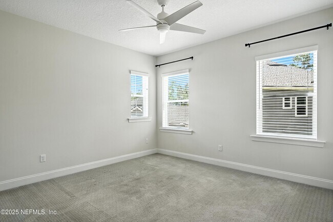 Building Photo - 480 Loosestrife Wy