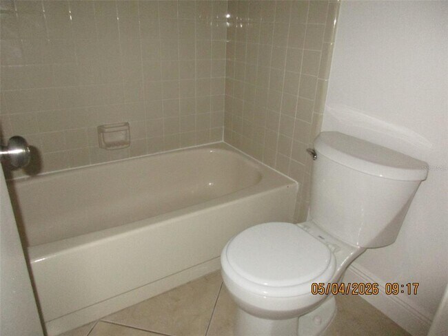 Building Photo - 2112 Bahamas Ct
