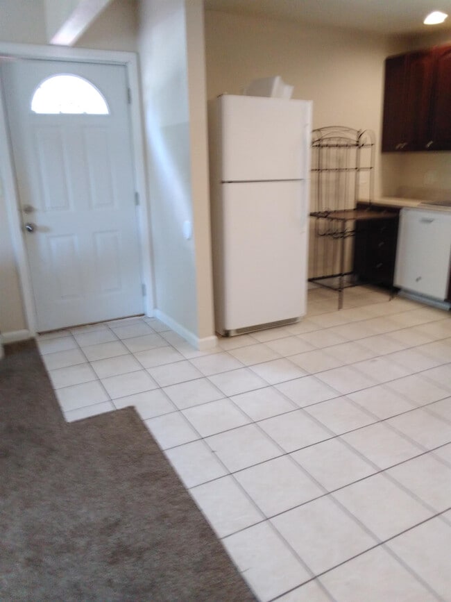 513 S Ash St 513 S Ash St Carbondale IL 62901 Apartment Finder