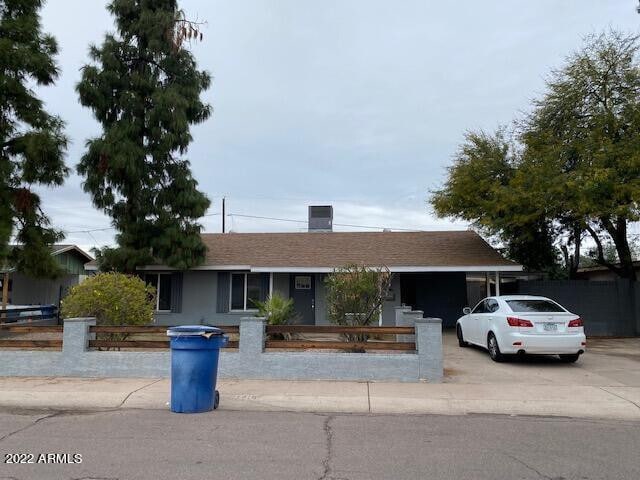 Building Photo - 1416 E Del Rio Dr