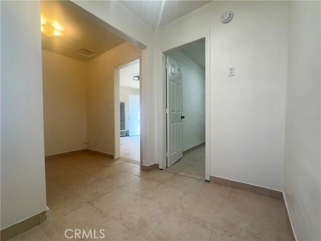 Building Photo - 113 W 97th St
