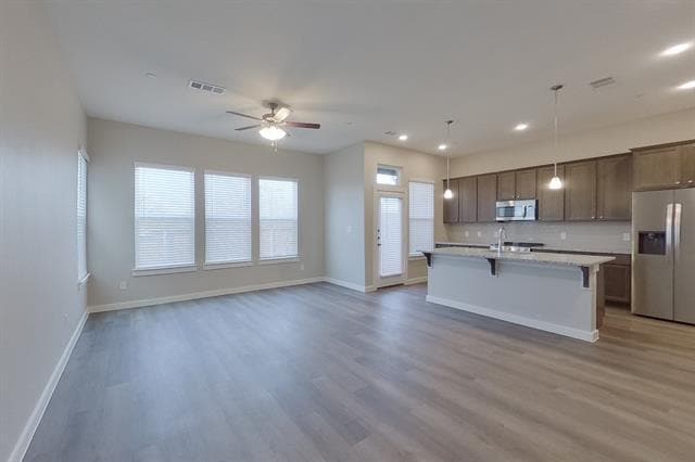 Building Photo - 5432 Sandstone Dr