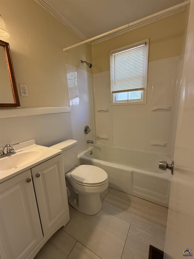 Building Photo - 3222 W Mary Dr