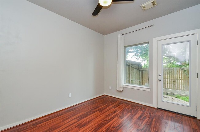 Building Photo - 5313 Ave J-