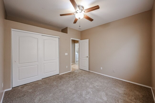 Building Photo - COMING SOON !! Lovely 4Bedroom/2Bath in the Heart of Chandler