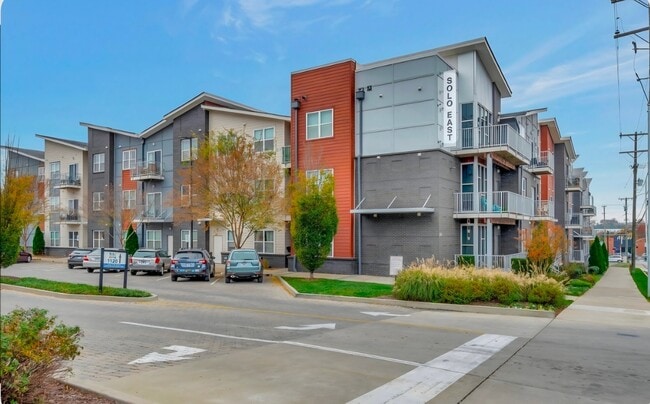 Building Photo - 1118 Litton Ave