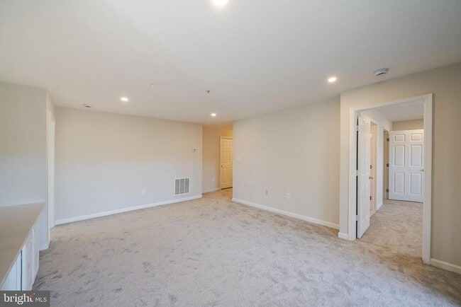 Building Photo - 109 Timberbrook Ln