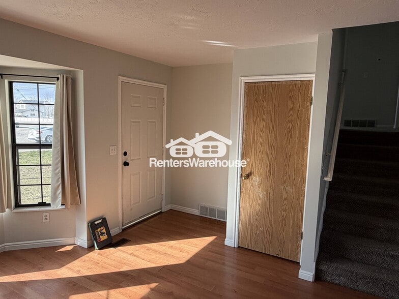 Building Photo - 4020 S 4300 W