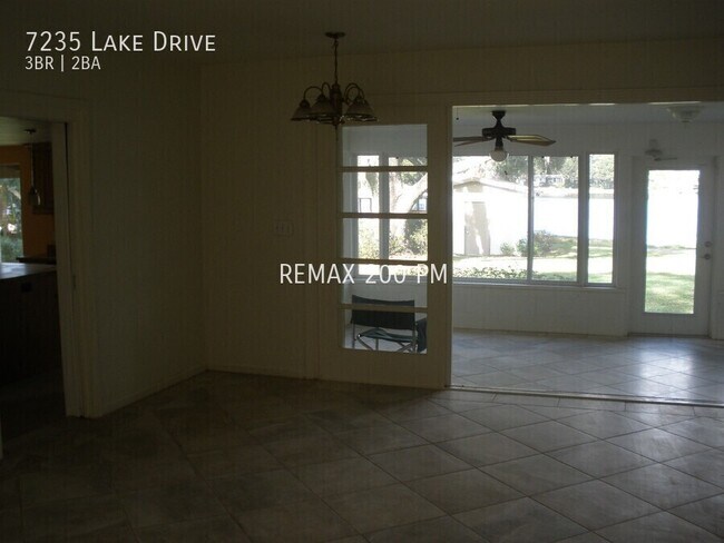 Building Photo - 7235 Lake Dr