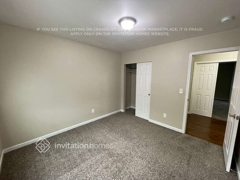 Building Photo - 7713 88th Pl NE