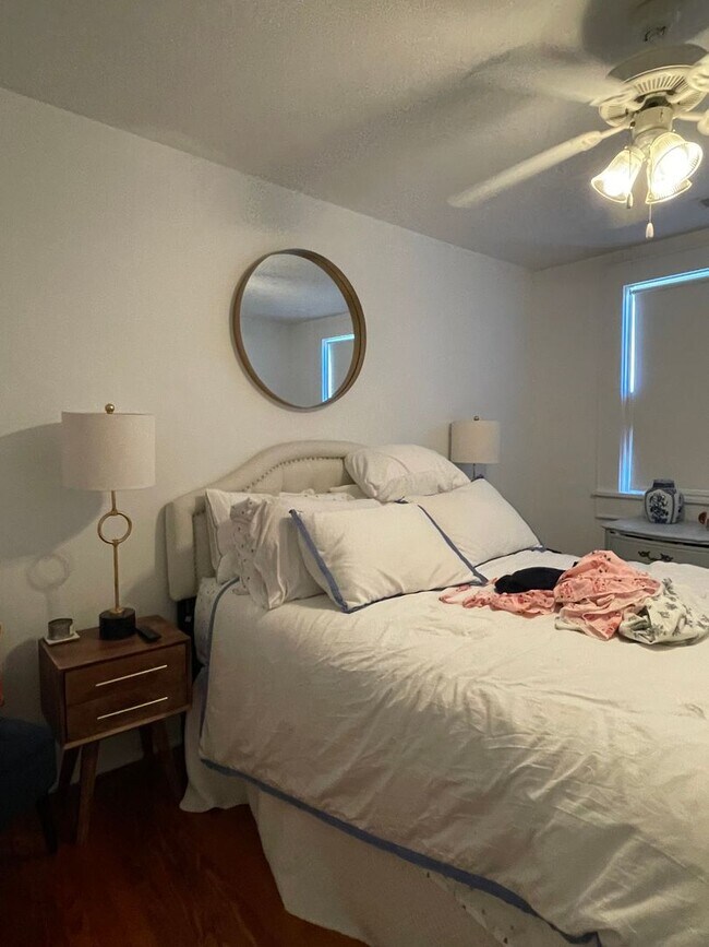 Building Photo - Wagener Terrace Townhome Unit!