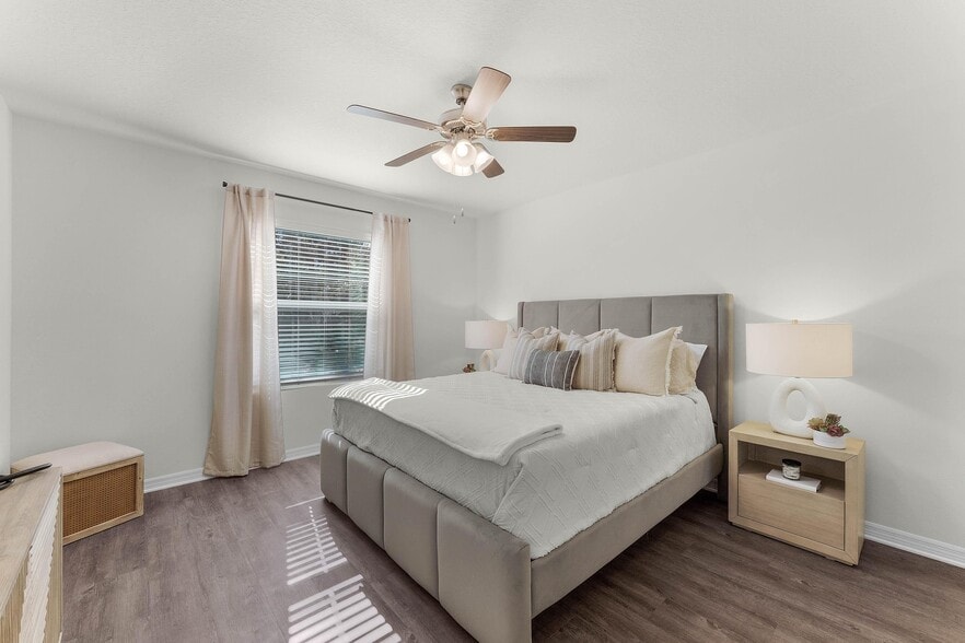 Building Photo - 67 Calle Grande St