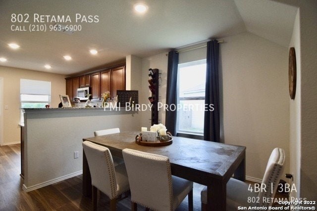 Building Photo - 802 Retama Pass San Antonio, TX