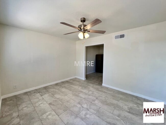 Building Photo - REMODELED 2 BEDROOM CONDO IN TEMPE!
