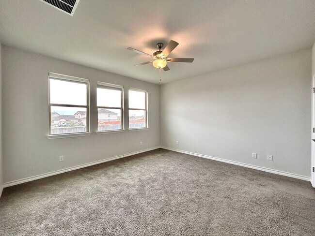 Building Photo - 230 Small Seed Dr