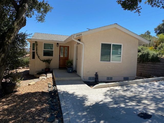 Building Photo - 3882 Orillas Way