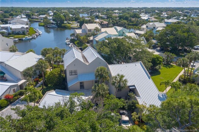 Building Photo - 3901 SE St Lucie Blvd