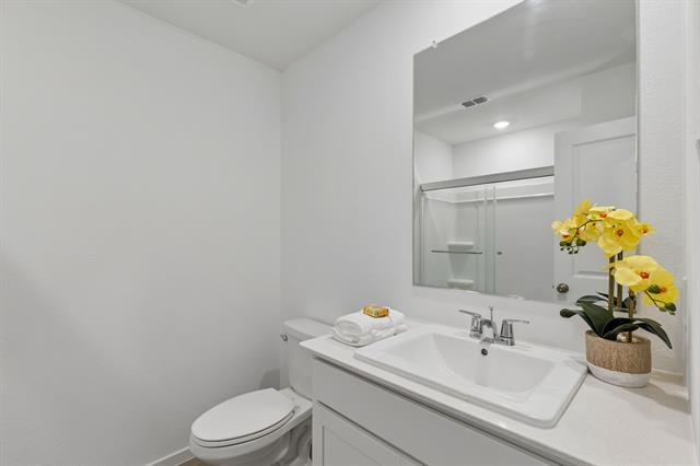 Building Photo - 3009 Tooley Dr