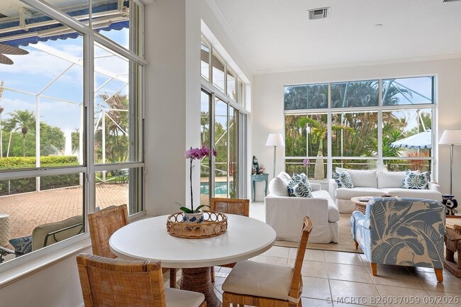 Building Photo - 9907 SE Osprey Pointe Dr