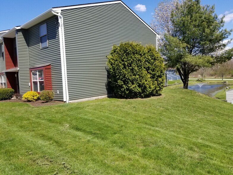 Building Photo - 1831 Aries Ct