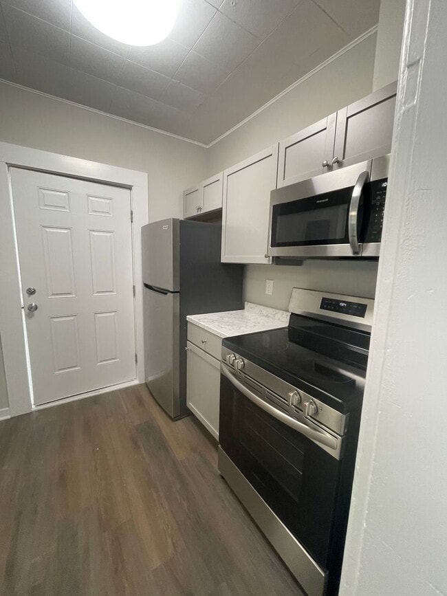 Building Photo - 1219-1221 Morton St--HBS