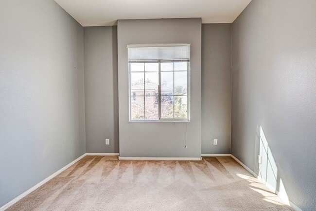 Building Photo - Status: Accepting Applications