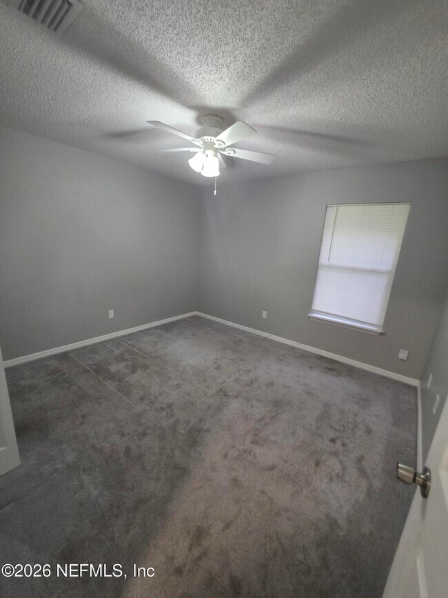 Building Photo - 8219 Teaticket Dr
