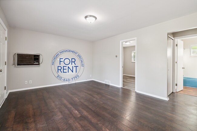 Building Photo - 3062 Walton Ave
