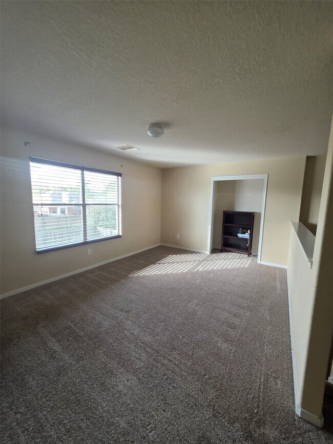 Building Photo - 14407 Keystone Green Dr