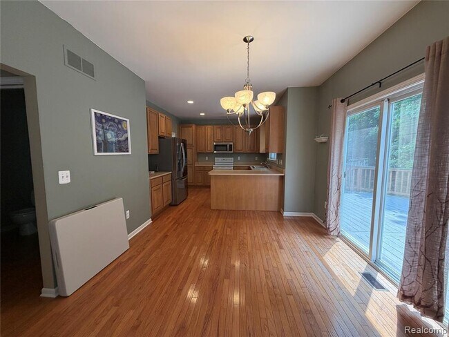 Building Photo - 29377 Whistler Dr