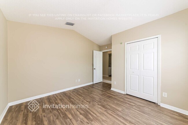 Building Photo - 4821 Sabal Harbour Dr