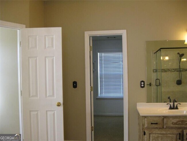 Building Photo - 5465 Derby Chase Ct